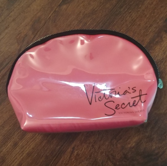 Victoria secret Makeup bag - Picture 1 of 2